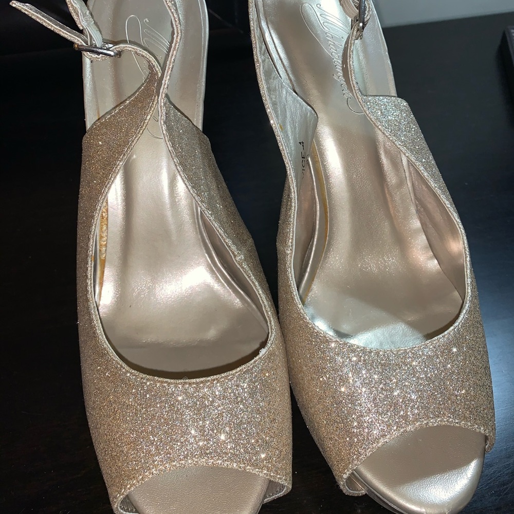 Platform heels - Picture 2 of 2